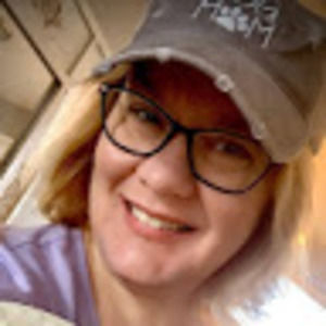 Meet your Posher, Deanna